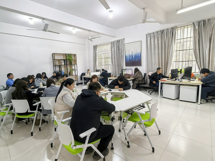 4ff9f0a07e9983a78e8ce7935429e9bc.jpg 11.jpg